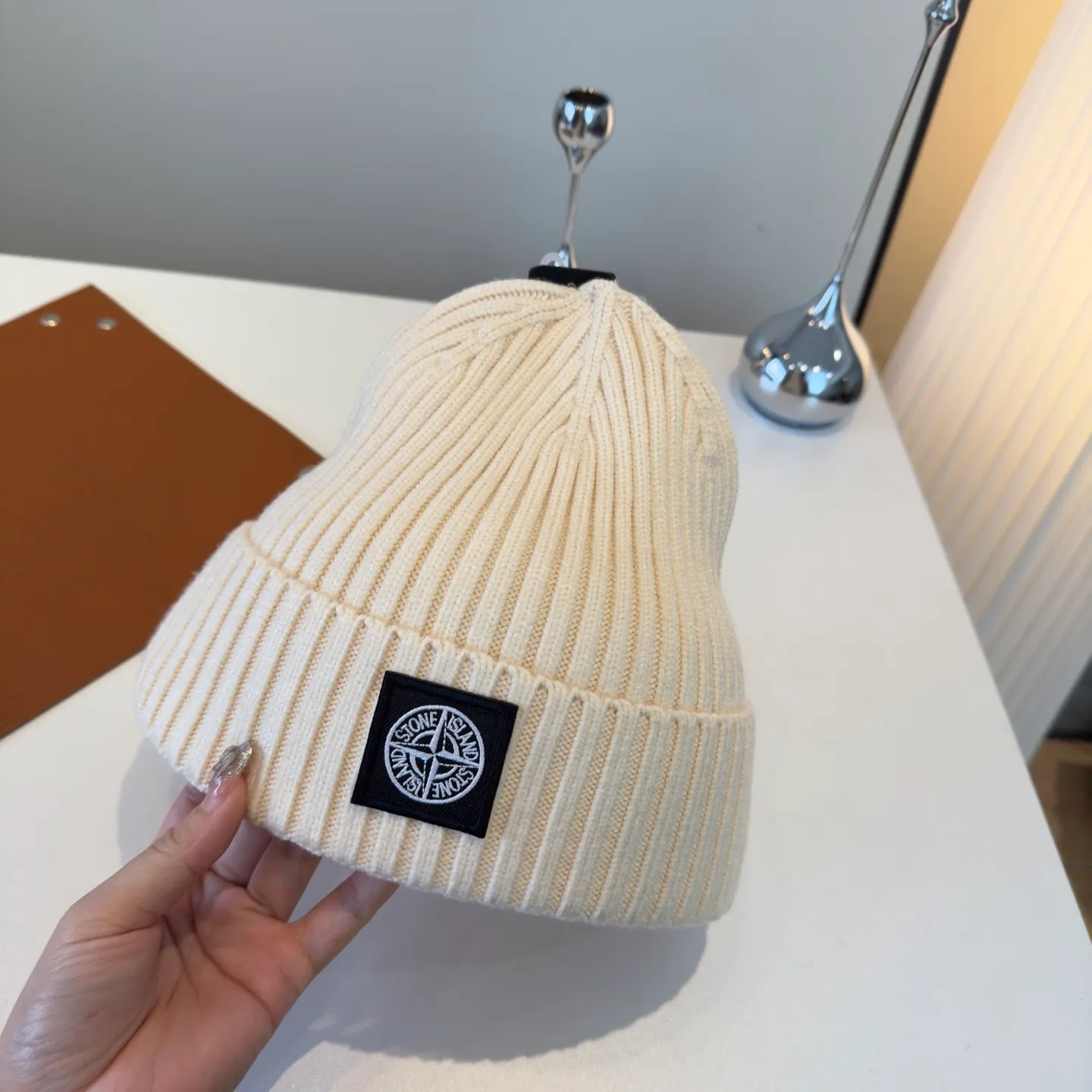 💰50¥ STONE ISLAND New wool hat, classic and versatile